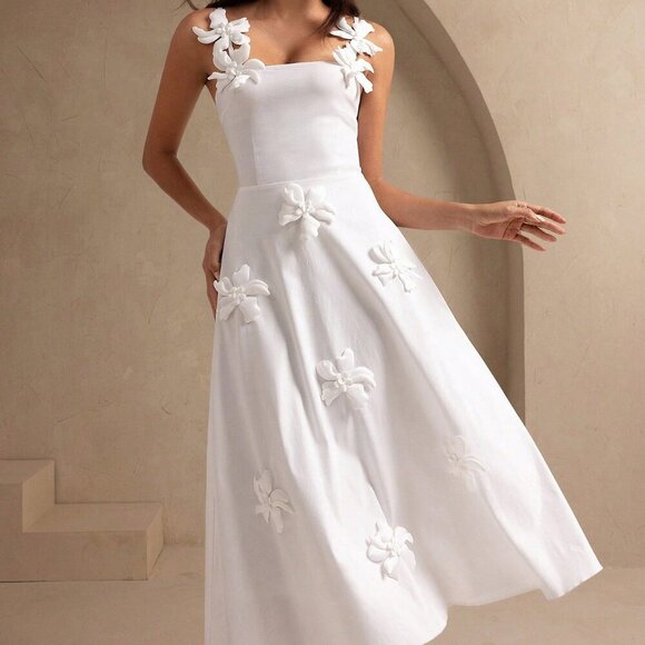 White Elegant Women's 3d Flower Sleeveless Sling Maxi Dress - Picture 6 of 8